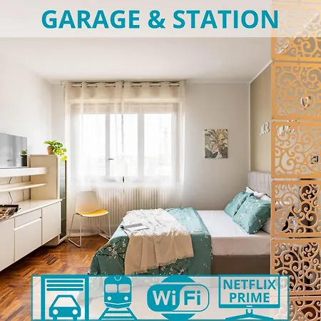 Garage & Station - Self Check-in & Remote Access Apartmán *